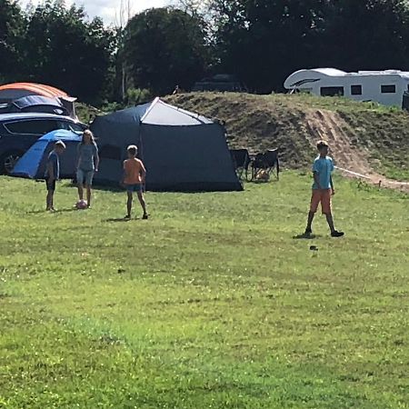 Zeltcamping im Offroadpark Ostsee inclusive Zelt Wischuer Buitenkant foto